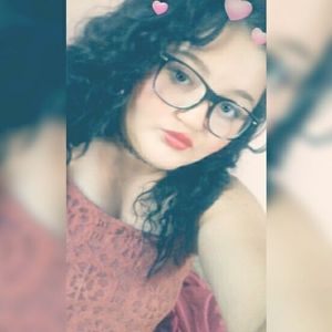 Meet your Posher, Gabriella